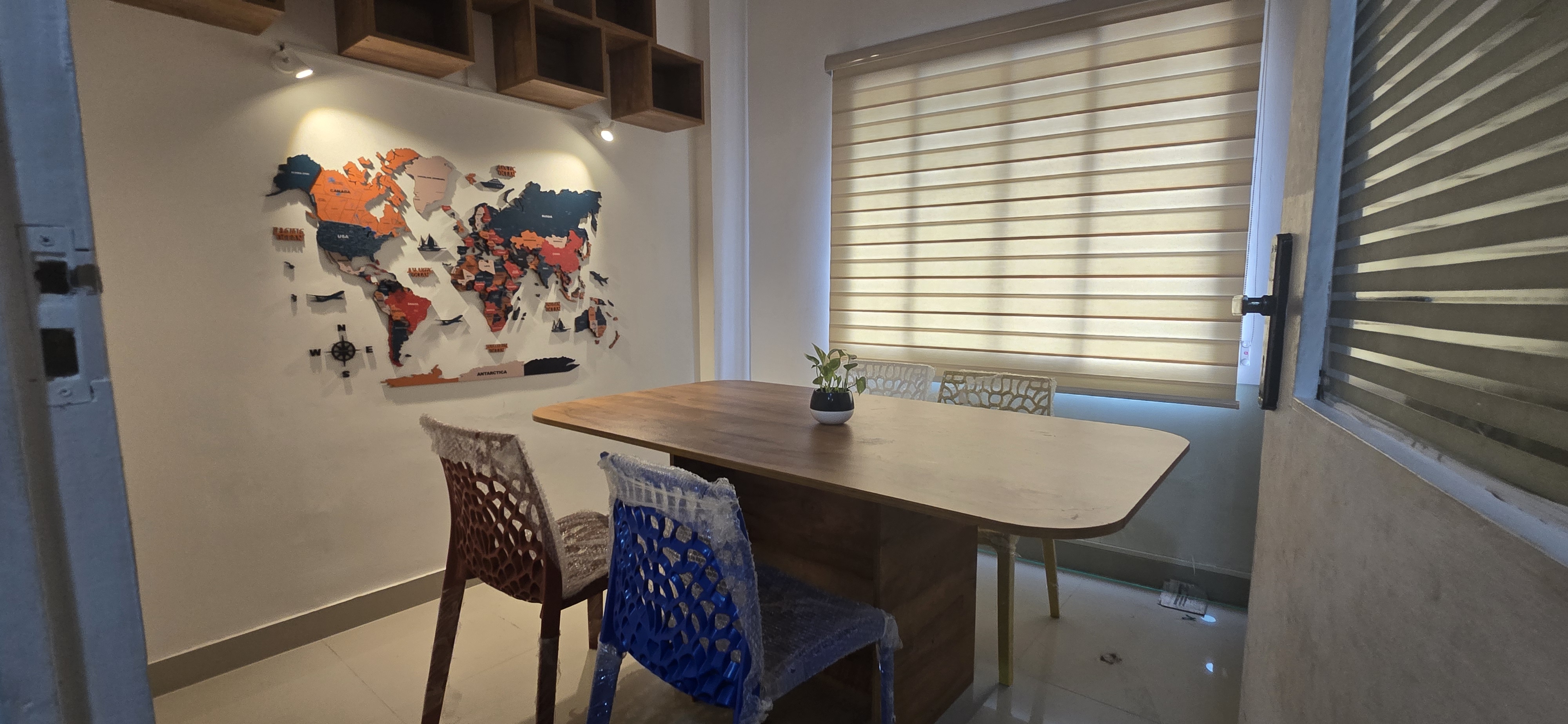 Premium discussion room